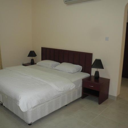 ฮามาซา พลาซา โฮเต็ลแอนด์อพาร์ตเมนท์ Aparthotel อัล บูรัยมิ ภายนอก รูปภาพ