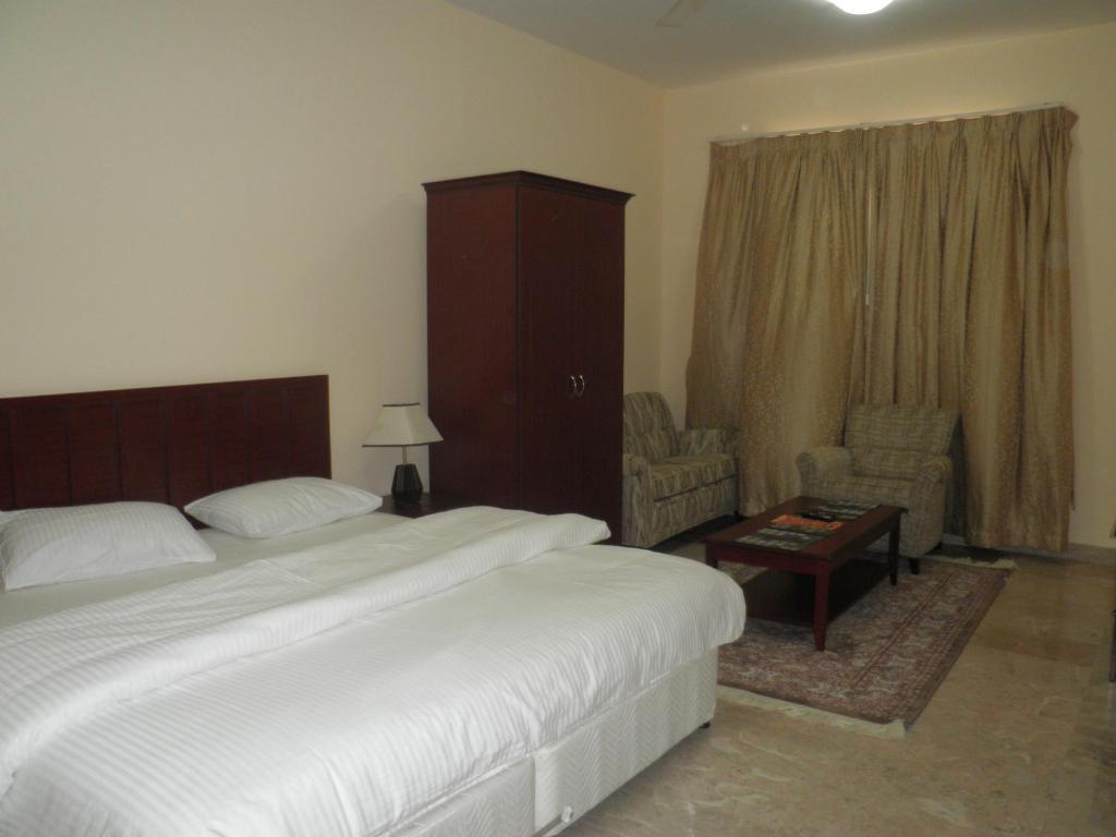 ฮามาซา พลาซา โฮเต็ลแอนด์อพาร์ตเมนท์ Aparthotel อัล บูรัยมิ ห้อง รูปภาพ